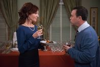 Brooklyn Nine-Nine – Vivian Ludley (Marilu Henner, l.); Charles Boyle (Joe Lo Truglio, r.)