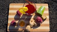 Zu Tisch ... – Zu Tisch Lanzarote – Spanien Aloe Vera, Kaktusfeige und Gofio ergeben einen feinen Smoothie Copyright: SRF/Reiner Bauer