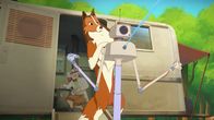 Lassie – Lassie gelingt es, Doc Dudleys (hinten) Roboter Schnipp auszuschalten, der sich selbständig gemacht hat.