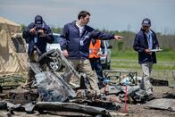 Mayday - Alarm im Cockpit – JIAAC Investigator Augusto De Santis (played by John Philip Vazquez) directs ther other investigators to find out what caused the crash of SOL Lineas Aerias Flight 5428. (Cineflix 2019/Darren Goldstein)