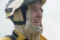 360° - Geo-Reportage – Die Männer der Forstfeuerwehr auf Korsika sind ganzjährig mit Brandpräventionsmaßnahmen im Einsatz.