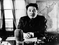 Bauplan des Bösen – Als junger Mann kämpft Kim Il-Sung als Guerillakämpfer gegen die japanischen Besatzer.