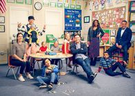 Single Parents – (1. Staffel) - Angie D'Amato (Leighton Meester); Miggy Park (Jake Choi); Amy Fogerty (Ella Allan); Graham D'Amato (Tyler Wladis); Emma Fogerty (Mia Allan); Sophie Cooper (Marlow Barkley); Will Cooper (Taran Killam); Poppy Banks (Kimrie Lewis); Rory Banks (Devin Trey Campbell); Douglas Fogerty (Brad Garrett)