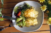 Zu Tisch ... – Typisch schwäbisch: Kässpätzle mit Salat