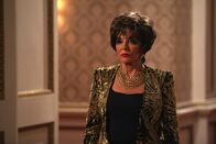 The Royals – Wie weit wird The Grand Duchess Alexandra of Oxford (Joan Collins) gehen, damit sie und ihre Familie am Hofe bleiben können?