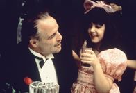 Der Pate – Don Vito Corleone (Marlon Brando, li.)