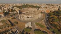 Ancient Apocalypse – Über Jahrhunderte ist das Römische Reich die vorherrschende Macht in Europa und darüber hinaus. 476 nach Christus zerfällt das riesige Imperium. Es hinterlässt steinerne Zeugnisse, die bis heute überdauern.