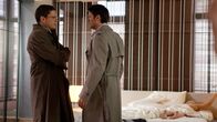 Mord im Loft – Vincent (Karl Urban, re.) und Luke (Wentworth Miller) misstrauen einander.