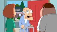 Family Guy – (v.l.n.r.) Lois Griffin; Franz; Peter Griffin