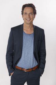 Planet Wissen – Moderator Jo Hiller.