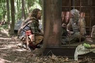 Outsiders – L-R: Ryan Hurst als Li'l Foster Farrell, David Morse als Big Foster Farrell