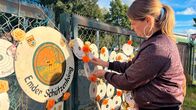 Dingenskirchen – Ina Jäckel kennt Schützenfeste aus ihrer Jugend.; NDR Fernsehen DINGENSKIRCHEN, "Traditionen - beim Schützenfest" Uhr. Ina Jäckel kennt Schützenfeste aus ihrer Jugend.