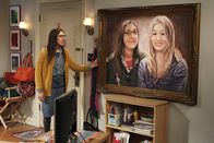 The Big Bang Theory – Hat für Penny ein ganz besonderes Geschenk: Amy (Mayim Bialik) ...