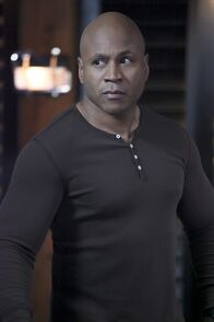Navy CIS: L.A. – Bei der Überprüfung eines Lieferwagens wird ein Polizist angeschossen. Das Team um Sam (LL Cool J) beginnt zu ermitteln und stößt dabei auf eine tschetschenisch-islamistische Terrorzelle ...