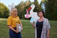 Die Liesl von der Post – v.li.: Liesl Schaber (Katharina Straßer) und Dietlinde Möschl (Wiltrud Schreiner)