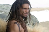 10,000 BC – Steven Strait