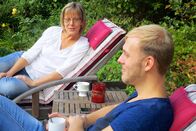 Unsere Geschichte – Eleonore Tatge und ihr erstes Kind Paul. Irgendwann in der Pubertät wurde Paul Punker, was die Polizeibeamtin nicht gerade erfreute.