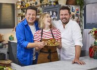 Jamie and Jimmy's Food Party – (v.l.n.r.) Jamie Oliver; Saoirse Ronan; Jimmy Doherty