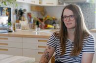 Agree to Disagree! – Nadine nimmt an einem Experiment der TU München teil: Sie gibt für drei Monate ihr Privatauto ab und teilt sich stattdessen ein paar Autos mit der Hausgemeinschaft.