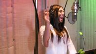 True Stories: Conchita: Unstoppable – Gesangsaufnahmen in L.A. für Conchitas erstes Album.