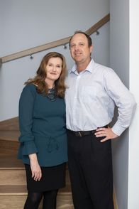 Unser Traumhaus: Umzug oder Umbau? – Karen (l.); Darrel (r.)