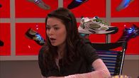 iCarly – Carly Shay (Miranda Cosgrove)