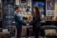 Will & Grace – Eric McCormack (Will Truman), Debra Messing (Grace Adler).