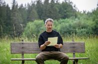 Sturm der Liebe – Miro (Pablo Sprungala) kann Lilly nicht loslassen.