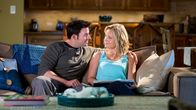 Cedar Cove – Jesse Hutch als Luke Bailey, Sarah Smyth als Justine Lockhart