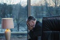 L'ultim Rumantsch - Der letzte Rätoromane – Steht zunehmend unter Druck: Marco Luca Castelli als Gion