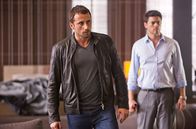 Mord im Loft – Zwischen Filip (Matthias Schoenaerts, li.) und Vincent (Karl Urban) gibt es Spannungen.