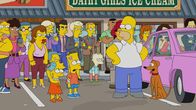 Die Simpsons – (v.l.n.r.) Barney; Bernice; Luann; Mrs. Muntz; Lisa; Bart; Lindsey; Wendell; Drederick; Homer; Knecht Ruprecht