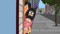 Bob's Burgers – von oben nach unten: Linda, Tina, Gene, Louise