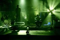 SAW IV – Ihr Leben hängt am seidenen Faden: Hoffman (Costas Mandylor, r.) und Eric Matthews (Donnie Wahlberg, l.) ...