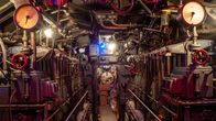 ZDF-History: Das Boot - Die Dokumentation – Maschinenraum eines U-Bootes.