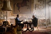 Die dunkelste Stunde – Keine Liebe auf den ersten Blick: König George VI. (Ben Mendelsohn, l.) und sein Premier (Gary Oldman, r.) bei ihrem wöchentlichen Treffen.