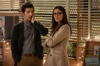 Party Down – Henry Pollard (Adam Scott, l.); Evie Adler (Jennifer Garner, r.)