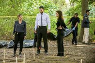 FBI: Special Crime Unit – Maggie Bell (Missy Peregrym, l.); Omar Adom Zidan (Zeeko Zaki, M.)