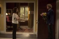 Last Man Standing – Kyle (Christoph Sanders, r.) sollte eigentlich Mandy daten, aber dann läuft er Kristin (Alexandra Krosney, l.) über den Weg ...