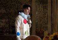 American Horror Story – Maggie und Jimmy machen Bekanntschaft mit Dandys (Finn Wittrock) Freund, dem Clown ...