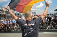 Rad am Ring - Grüne Hölle auf zwei Rädern – "Rad am Ring" 13 Uhr Start Chef Hanns-Martin Fraas