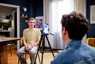 Sturm der Liebe – Leo (Aurel Klug) macht seinen Hatern eine Kampfansage.