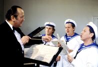 Kottan ermittelt – (v.li.) Kurt Weinzierl (Pilch), Lukas Resetarits (Kottan), Walter Davy (Schremser), Curt A. Tichy (Schrammel).