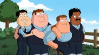 Family Guy – v.r.n.l.) Cleveland, Joe und Peter zu einem Kurztrip nach San Francisco ein ...