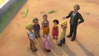 Heidi – Der Lehrer redet mit Theresa, um ihre Tat zu verstehen.