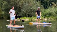 Expedition in die Heimat – Moderator Ramon Babazadeh mit SUP-Spezialist Simon Zillessen