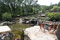 Der Pool-Profi – A seating area on the newly renovated site.