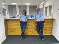 Auf Streife – Nesrin (l.); Martin (r.)
