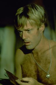 Der Clou – Um den Tod seines Freundes zu rächen, schmiedet Trickbetrüger Johnny Hooker (Robert Redford) einen hinterlistigen Plan ...