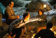 Monk – (v.li.) Tony Shalhoub (Adrian Monk), Jason Gray-Stanford (Lt. Randall Disher), Alex Wolff (Brian Willis)